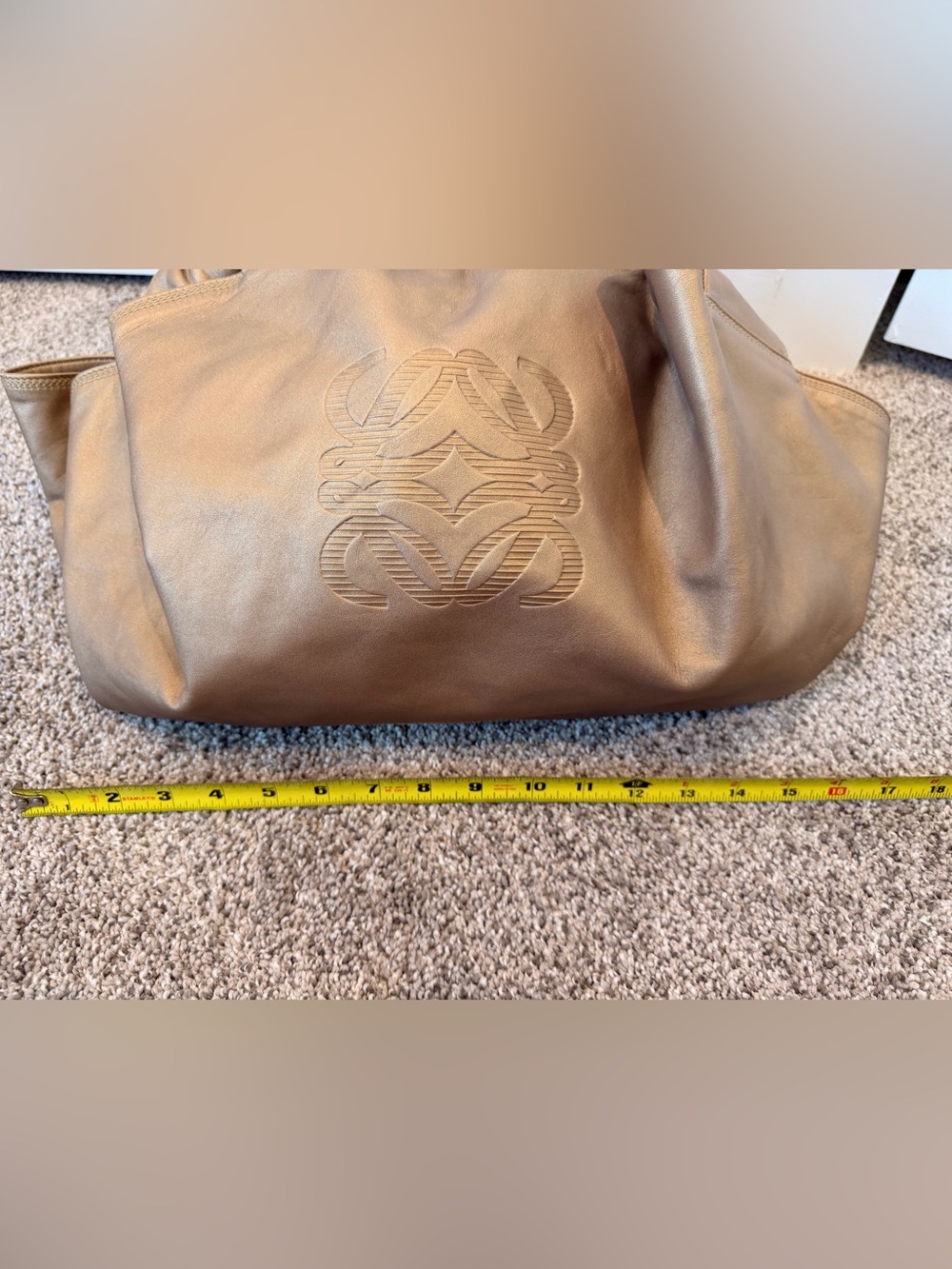 Vintage Loewe Nappa Aire Bag – Gold Iridescent Leather - Picture 7 of 10